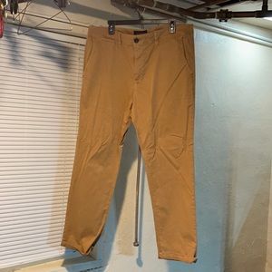 American Eagle slim straight 38*30 Tobacco Color